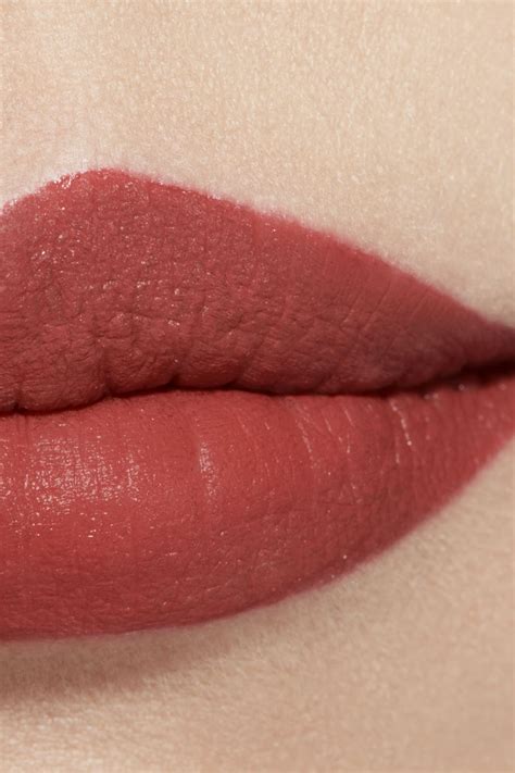 chanel rouge allure legende|More.